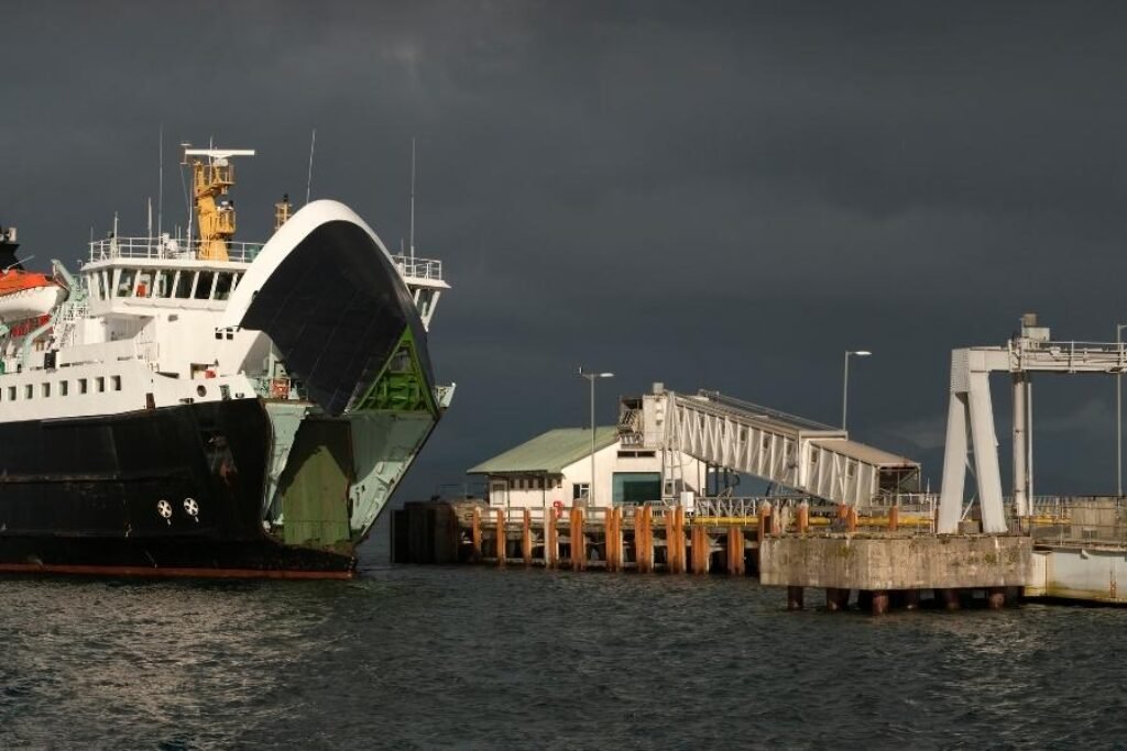 Mull ferry