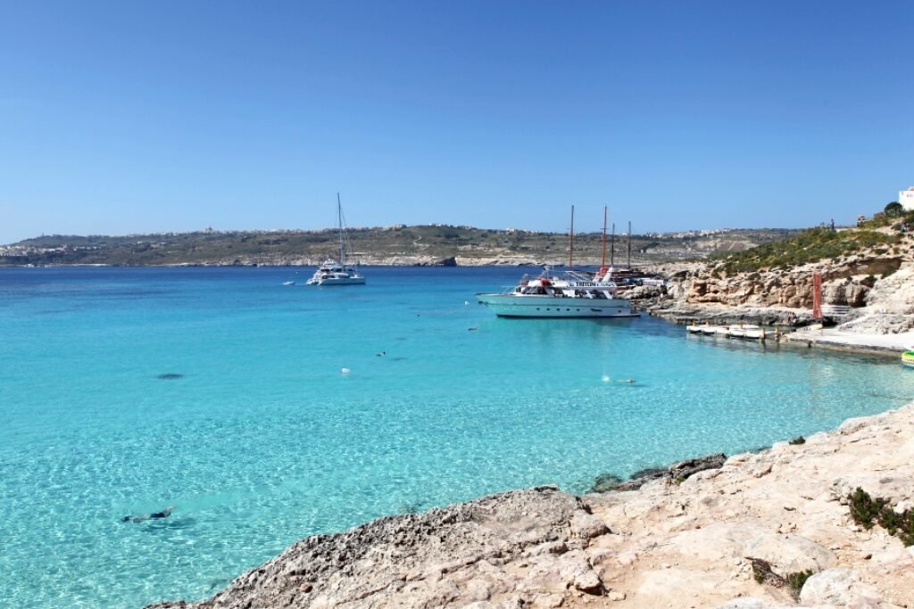 Ferry tours Comino Blue Lagoonv