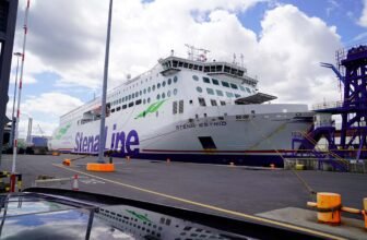 Photo of the Stena Line Estrid in the port of Dublin