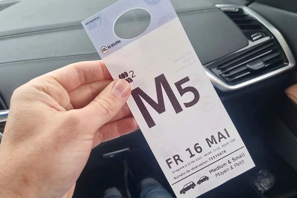 LeShuttle vehicle hanger with train number and vehicle category