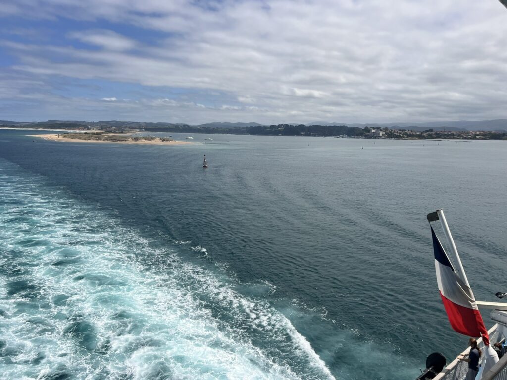 Coastline and the wake behind Pont-Aven near Santander
